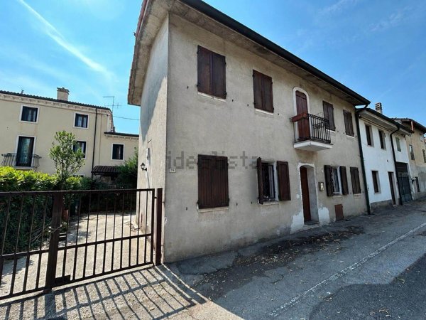 casa indipendente in vendita ad Altavilla Vicentina