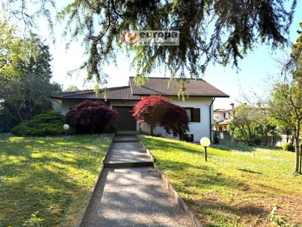 casa indipendente in vendita ad Altavilla Vicentina in zona Sant' Agostino