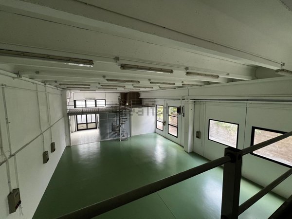 capannone in vendita ad Altavilla Vicentina in zona Tavernelle