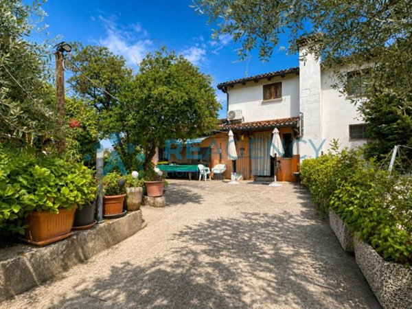 casa indipendente in vendita ad Altavilla Vicentina