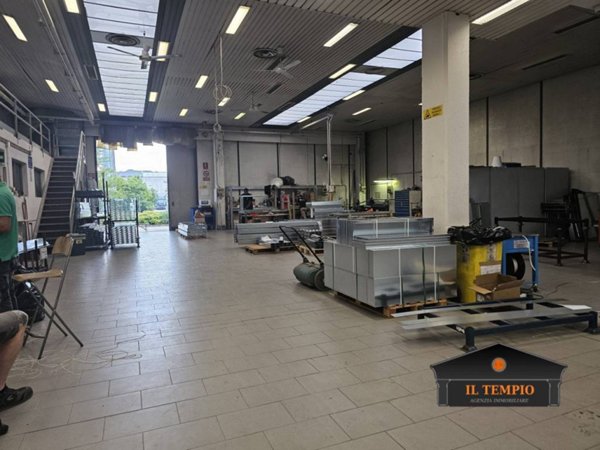 locale commerciale in vendita ad Altavilla Vicentina