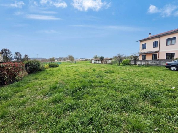 terreno in vendita ad Altavilla Vicentina in zona Sant' Agostino