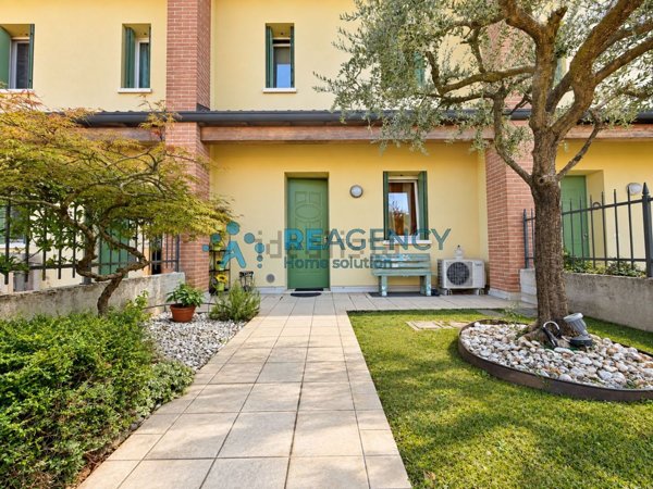 casa indipendente in vendita ad Altavilla Vicentina