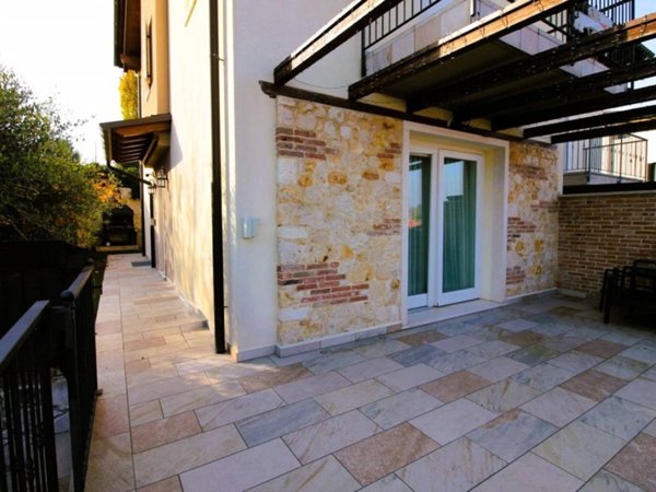 casa indipendente in vendita ad Altavilla Vicentina in zona Valmarana