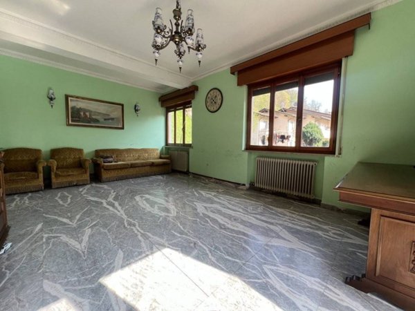 casa indipendente in vendita ad Altissimo in zona Molino