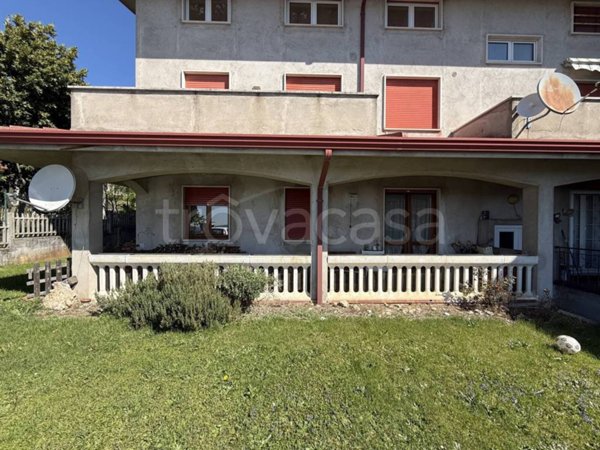 appartamento in vendita ad Altissimo in zona Campanella