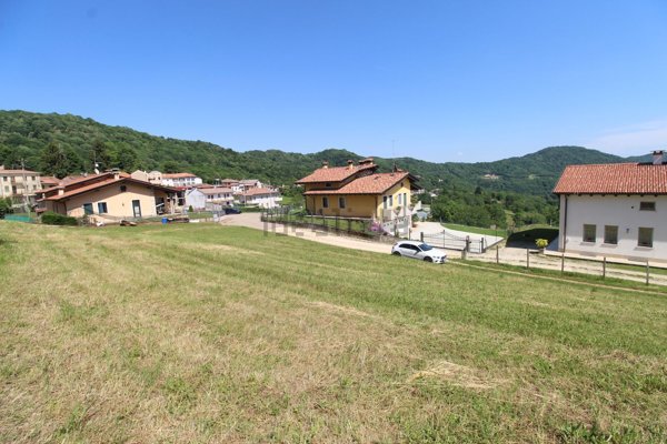 terreno edificabile in vendita ad Altissimo in zona Campanella