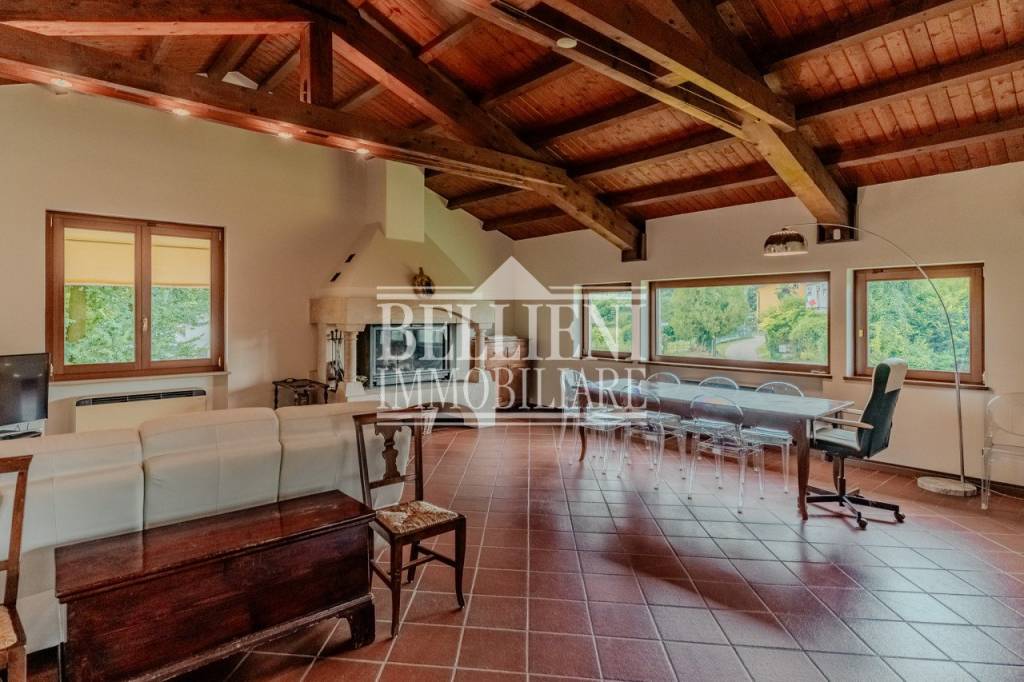 casa indipendente in vendita ad Arcugnano in zona Perarolo
