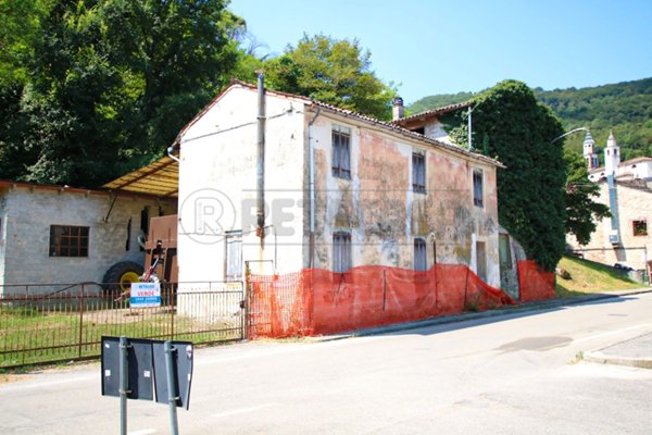 casale in vendita ad Arcugnano in zona Fimon