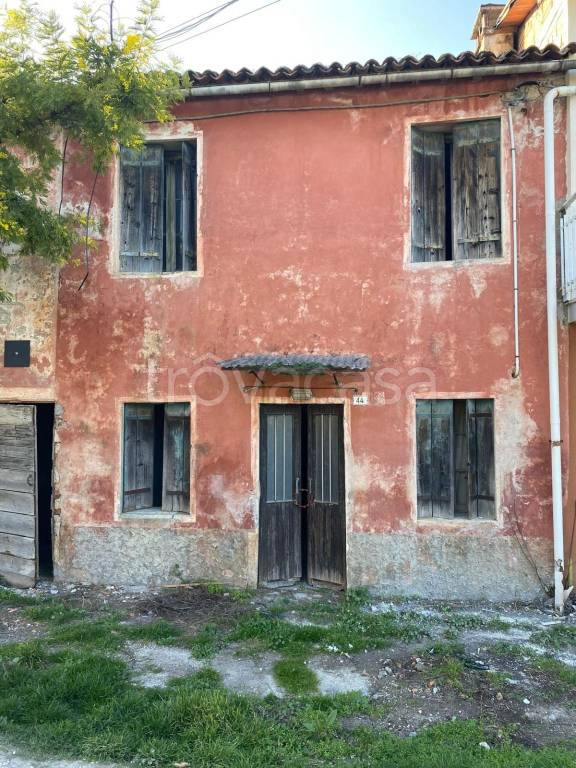casa semindipendente in vendita ad Arcugnano in zona Lapio