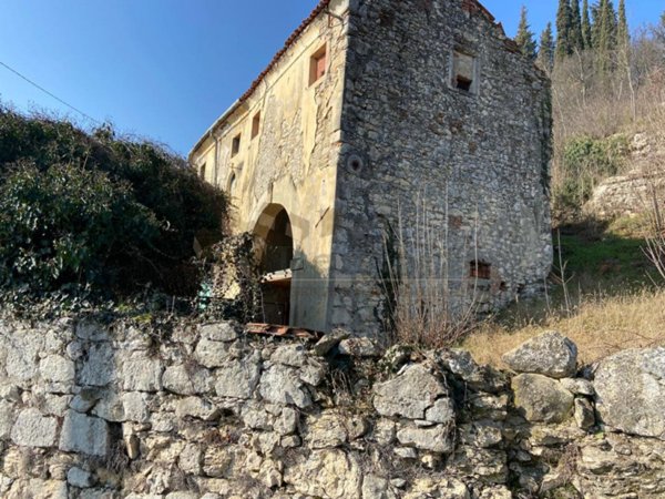 casale in vendita ad Arcugnano in zona Fimon