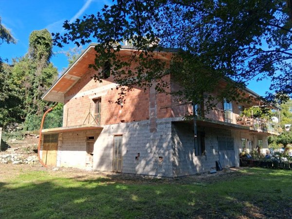 casa indipendente in vendita ad Arcugnano in zona Lapio