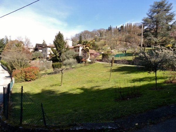 casa semindipendente in vendita ad Arcugnano in zona Perarolo