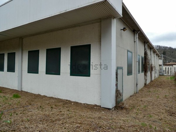 capannone in vendita ad Arcugnano