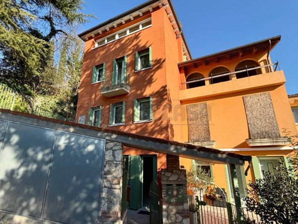 casa indipendente in vendita ad Arcugnano in zona Arcugnano
