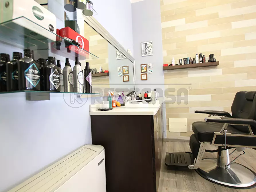 locale commerciale in vendita ad Arcugnano