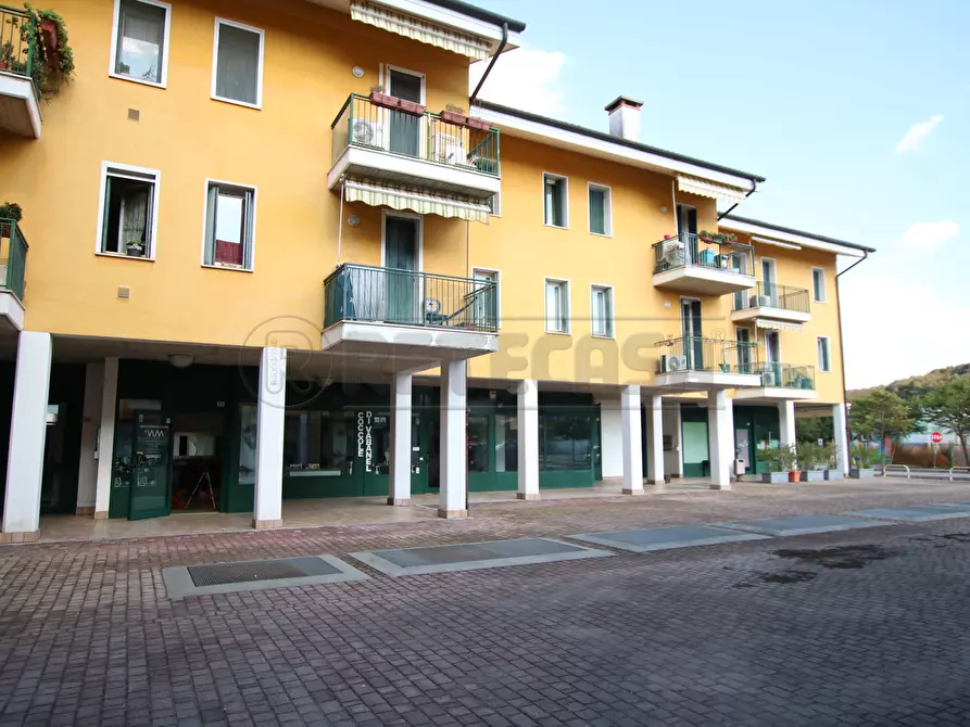 negozio in vendita ad Arcugnano