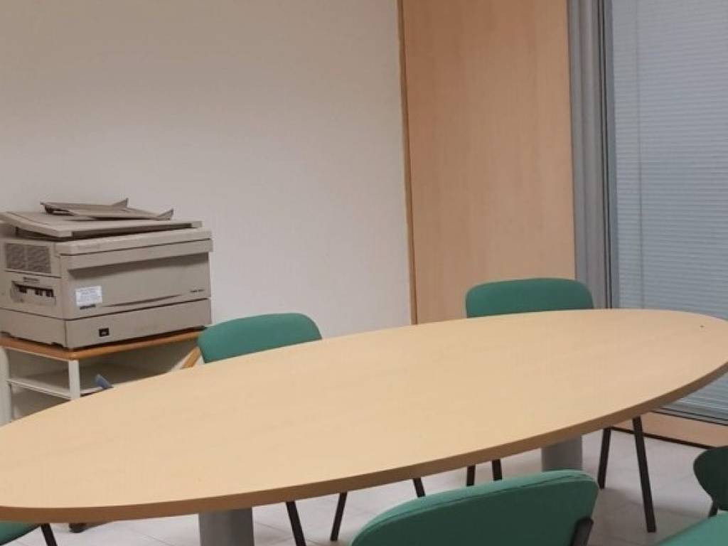 ufficio in vendita ad Arcugnano in zona Sant'Agostino