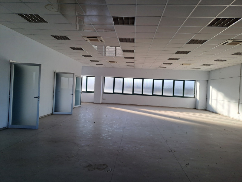 locale di sgombero in vendita ad Arcugnano in zona Sant'Agostino