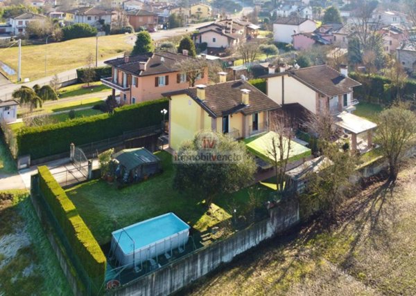 casa indipendente in vendita ad Arcugnano in zona Fimon