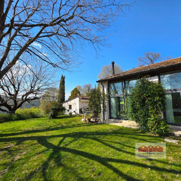 casa indipendente in vendita ad Arcugnano in zona Pianezze
