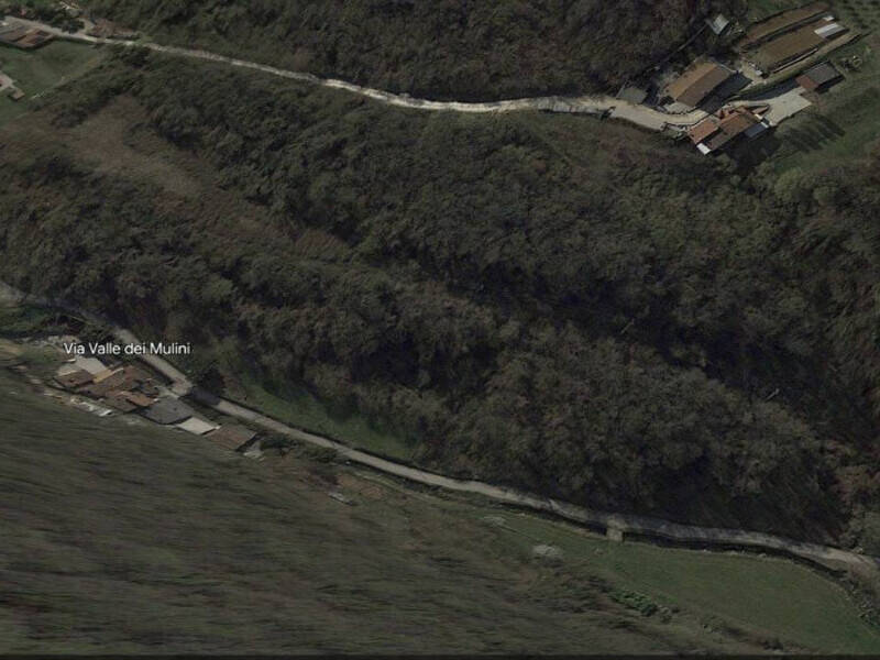 terreno agricolo in vendita ad Arcugnano in zona Arcugnano