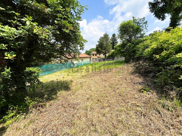 terreno in vendita ad Arcugnano in zona Perarolo