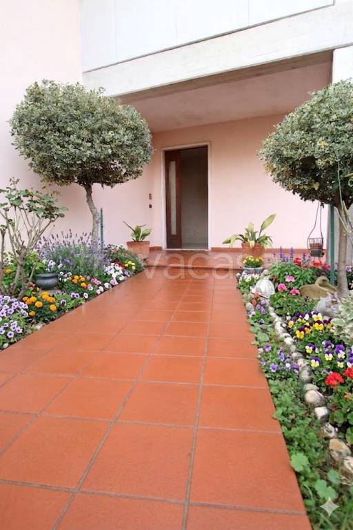 casa indipendente in vendita ad Arcugnano in zona Arcugnano