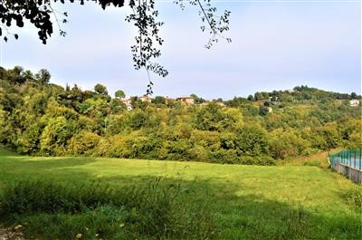 negozio in vendita ad Arcugnano in zona Perarolo