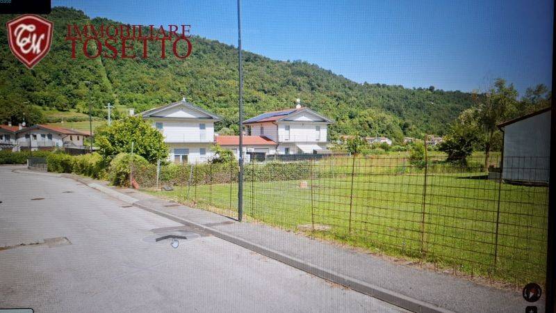 terreno in vendita ad Arcugnano in zona Fimon