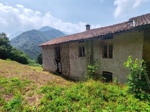 casale in vendita ad Arsiero