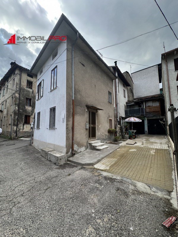 casa indipendente in vendita ad Arsiero