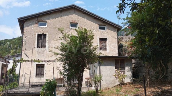 casa indipendente in vendita ad Arsiero