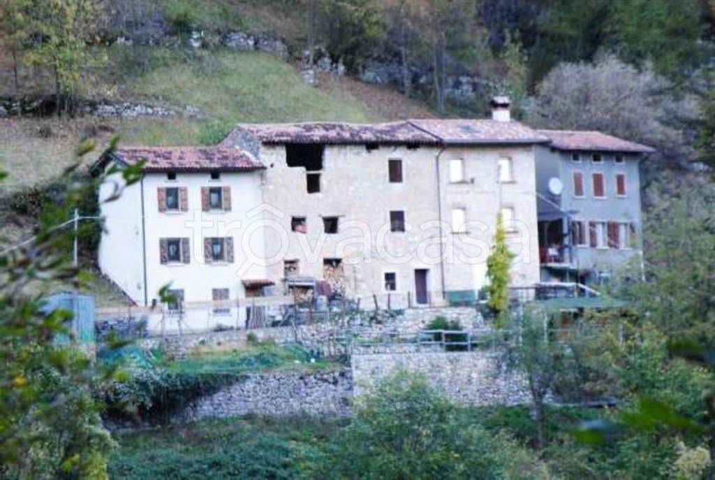 casa indipendente in vendita ad Arsiero