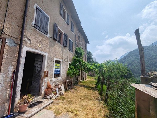 casale in vendita ad Arsiero