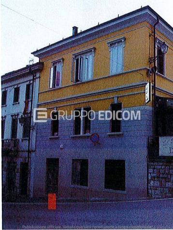 locale commerciale in vendita ad Arsiero