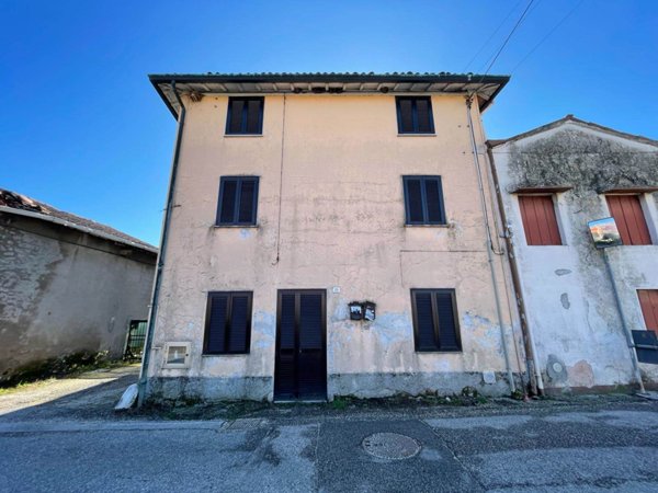 casa indipendente in vendita ad Arzignano in zona San Bortolo