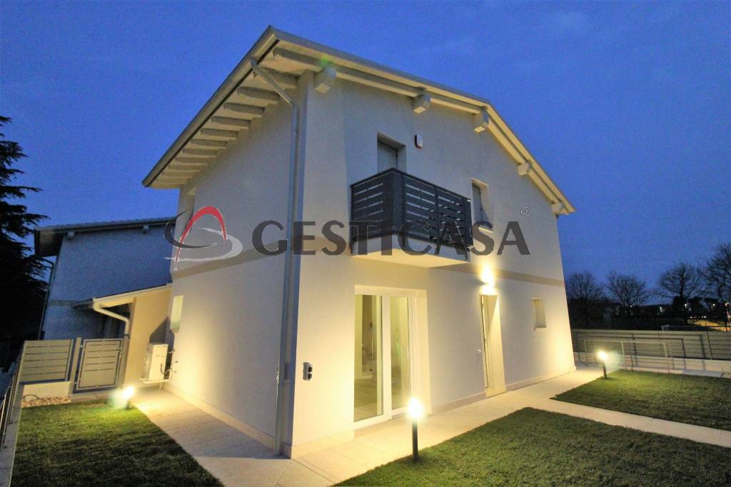 casa indipendente in vendita ad Arzignano