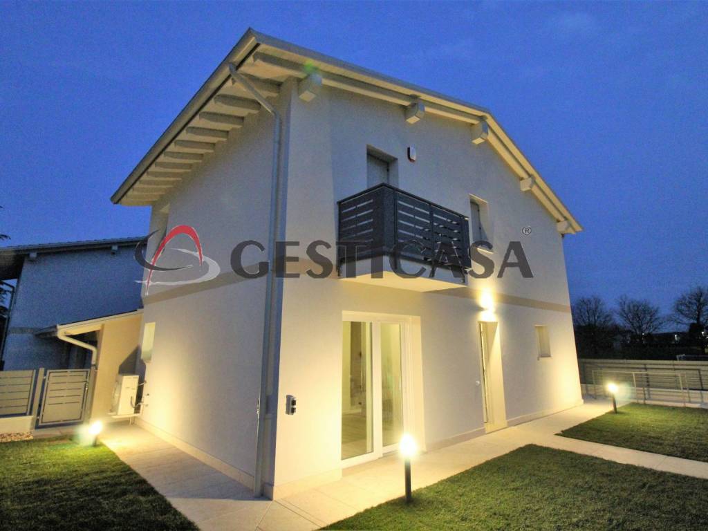 casa indipendente in vendita ad Arzignano