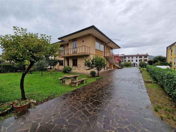 casa indipendente in vendita ad Arzignano