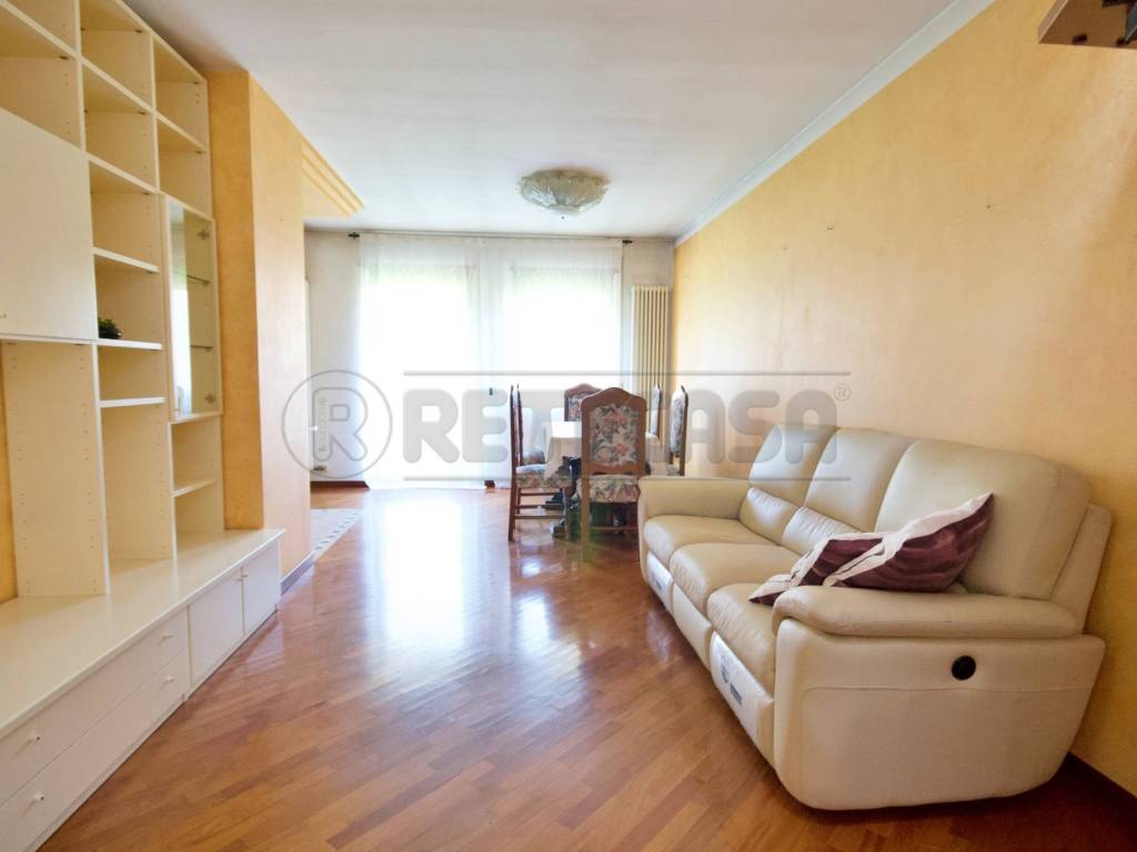 appartamento in vendita ad Arzignano in zona San Bortolo