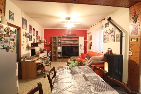 casa indipendente in vendita ad Arzignano in zona Castello
