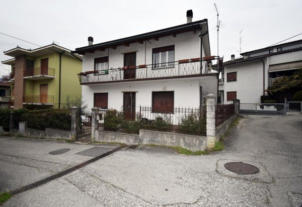 casa indipendente in vendita ad Arzignano