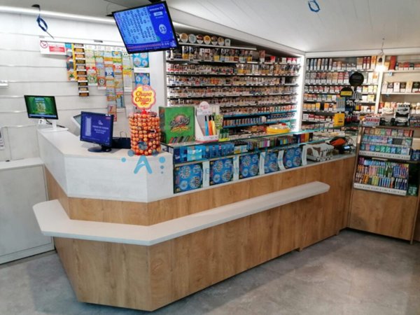locale commerciale in vendita ad Arzignano