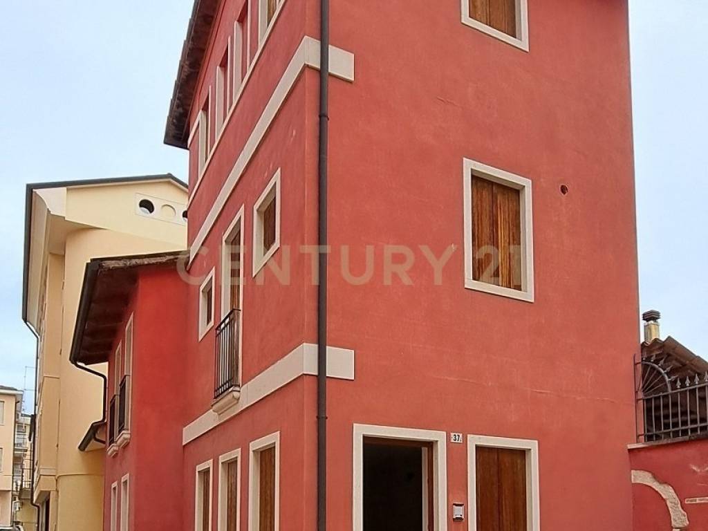 casa indipendente in vendita ad Arzignano