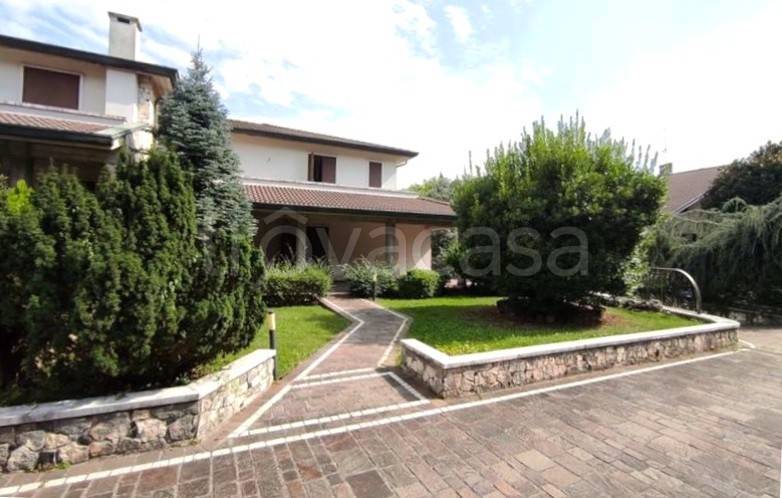 casa indipendente in vendita ad Arzignano