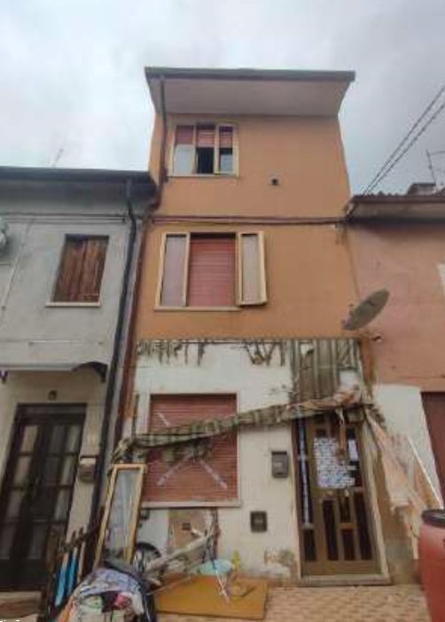 casa indipendente in vendita ad Arzignano in zona Tezze