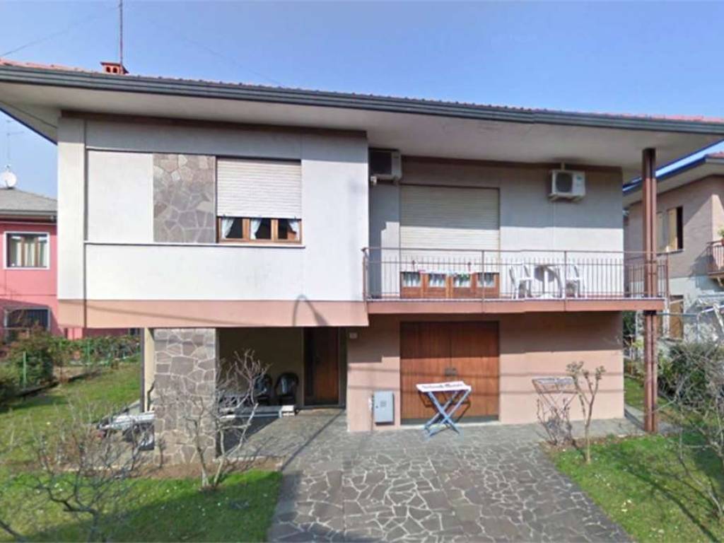 casa indipendente in vendita ad Arzignano