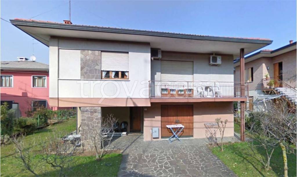 casa indipendente in vendita ad Arzignano