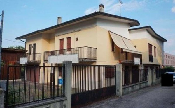 casa indipendente in vendita ad Arzignano